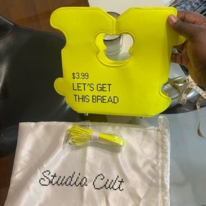 Studio cult bread tag bag